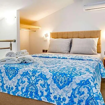 Ermioni Elegance Otel 3*