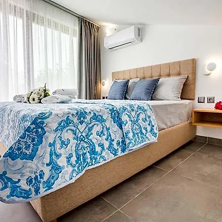 Ermioni Elegance Otel 3*
