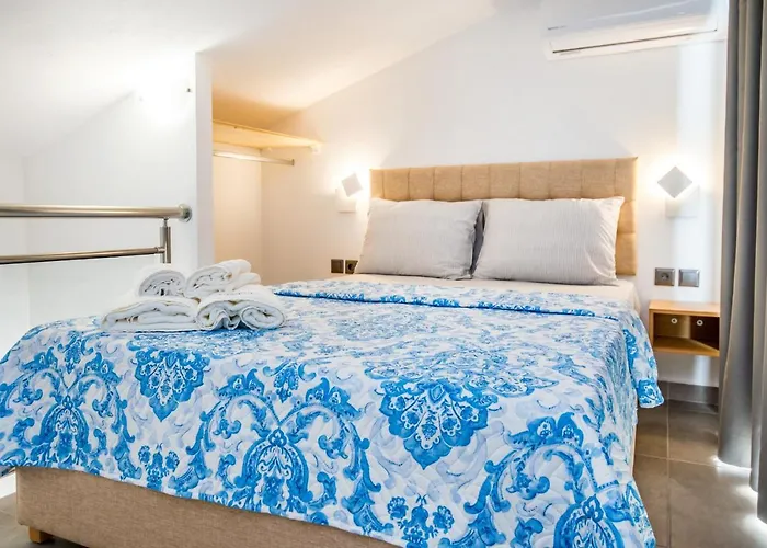 Ermioni Elegance 호텔